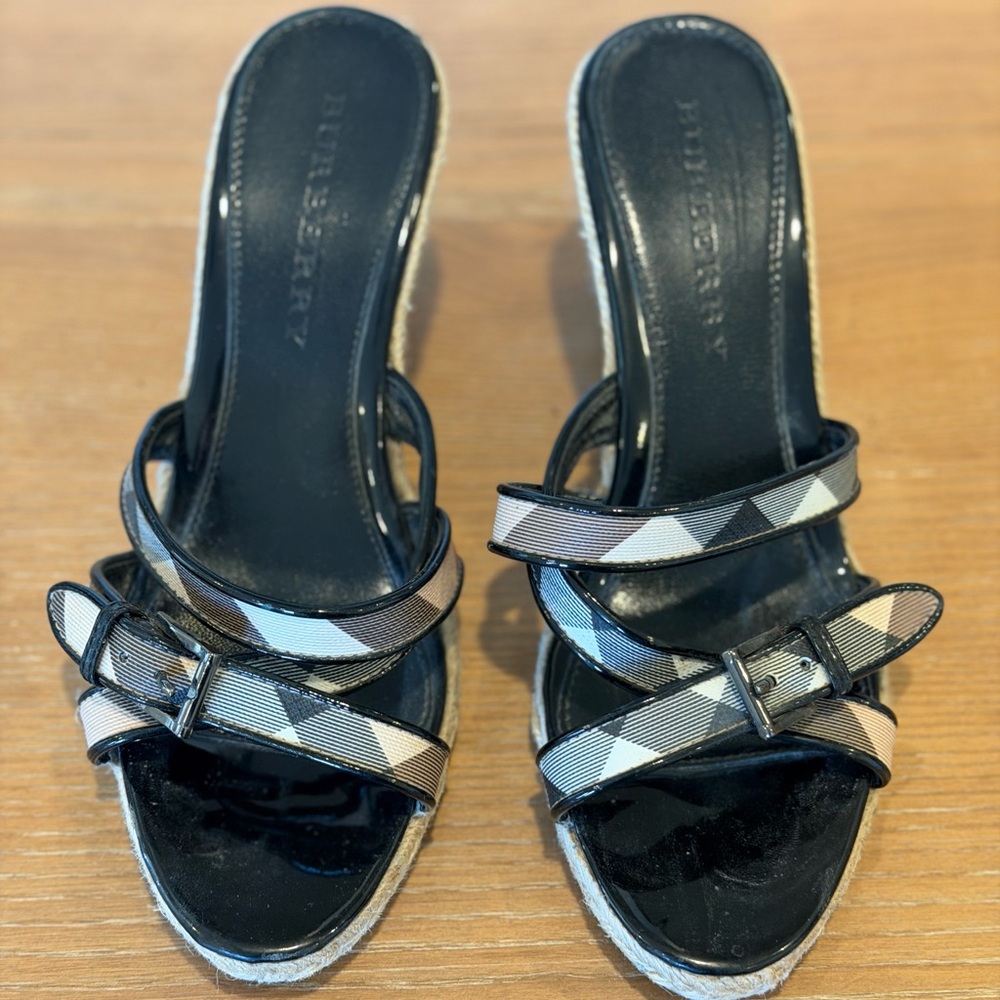 Burberry Nova Check Italian Made Espadrille Heels Womens Size 38